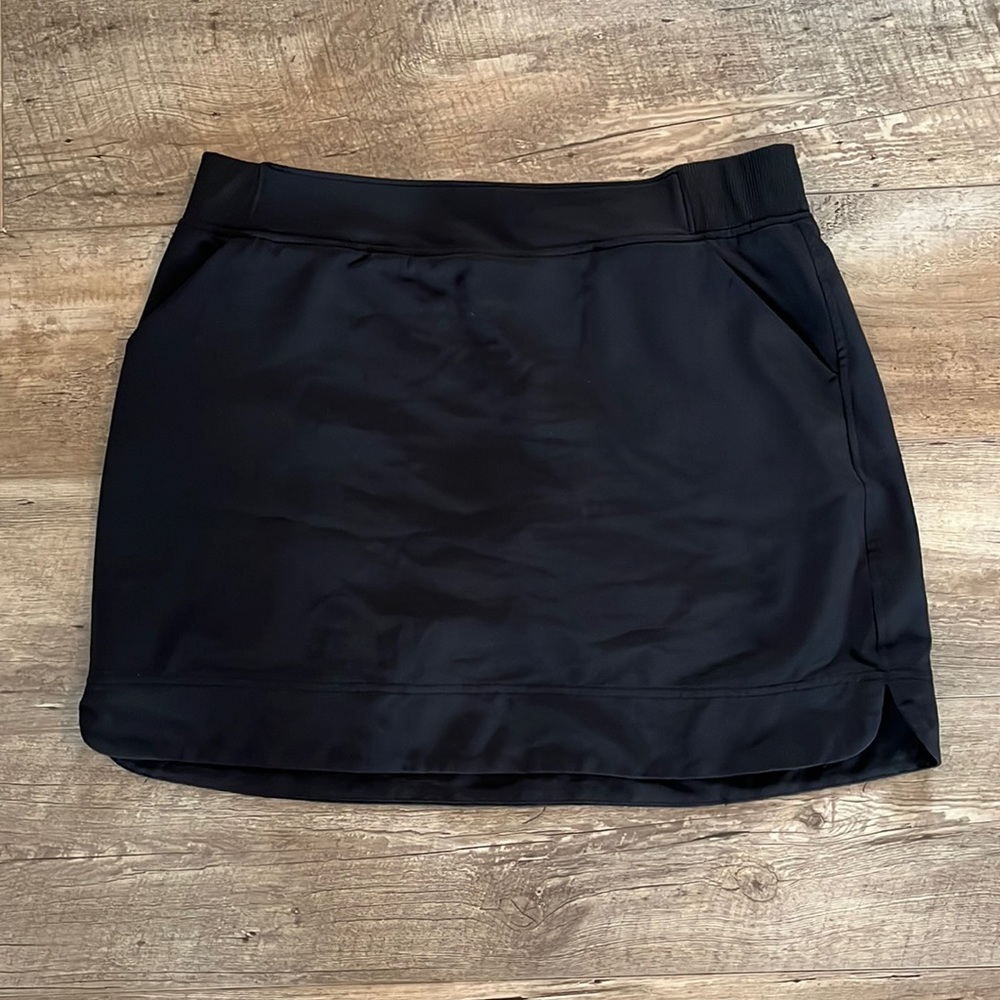 32 Degrees Skort size large